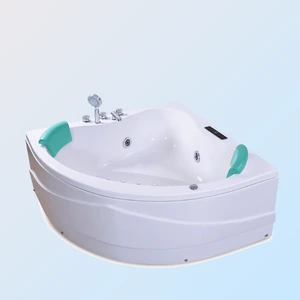 Camelia Romania Jacuzzi